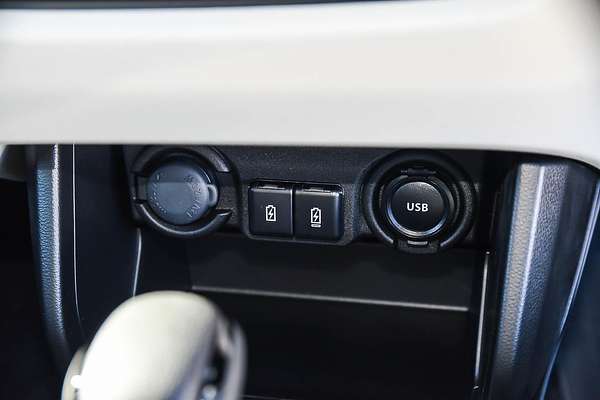 2025 Suzuki Swift Hybrid Plus UZ