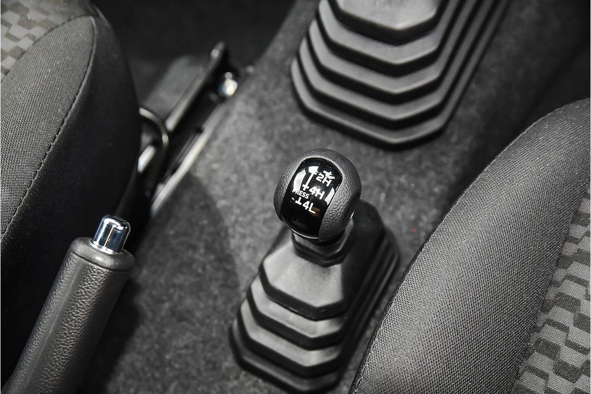 2025 Suzuki Jimny GLX GJ
