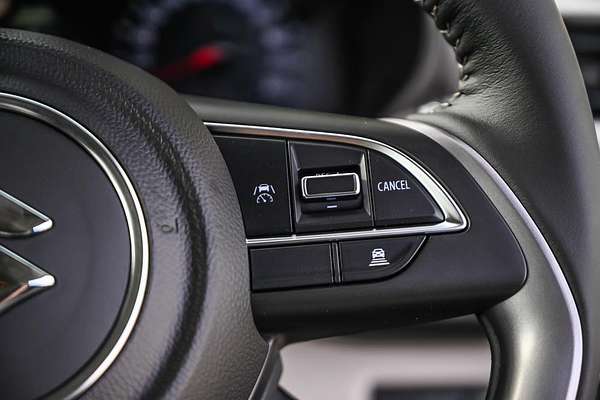 2025 Suzuki Swift Hybrid Plus UZ