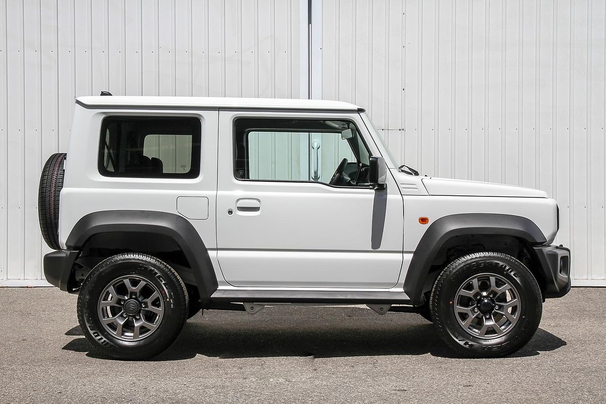 2025 Suzuki Jimny GLX GJ