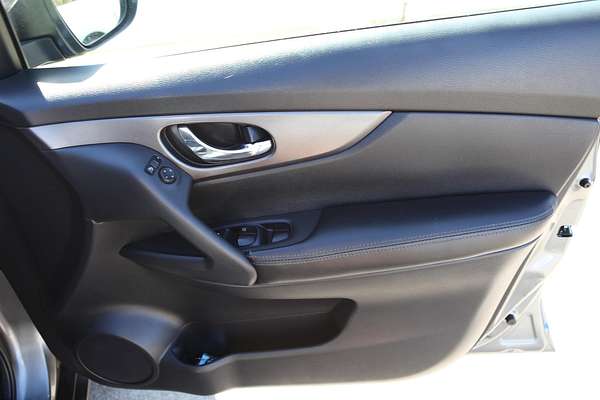 2016 Nissan X-TRAIL ST-L T32