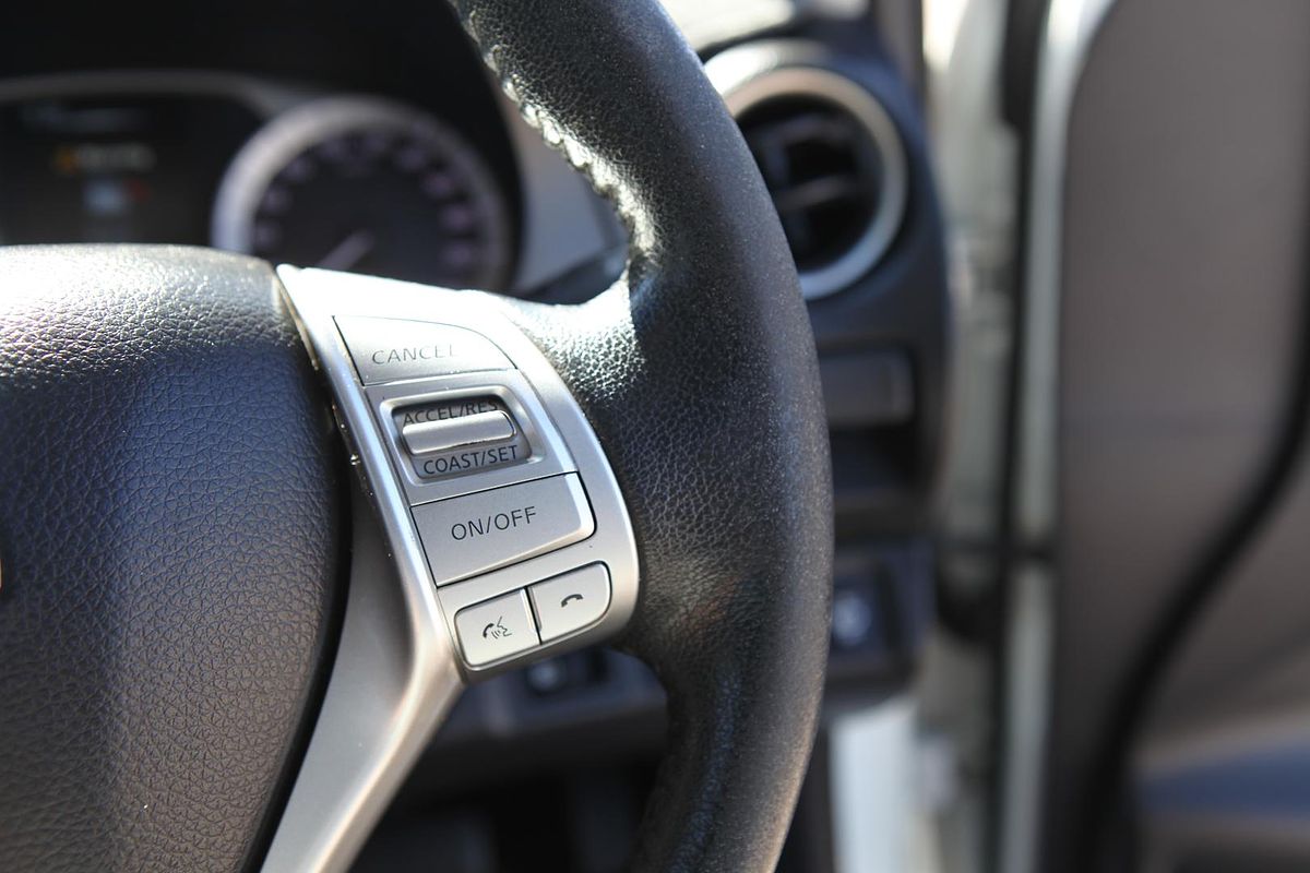 2015 Nissan Navara ST-X D23 4X4