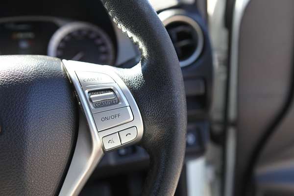 2015 Nissan Navara ST-X D23 4X4