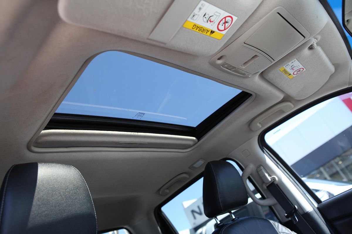 2015 Nissan Navara ST-X D23 4X4