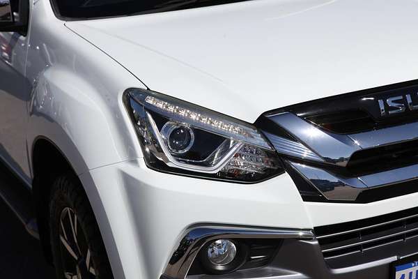 2020 Isuzu MU-X LS-T