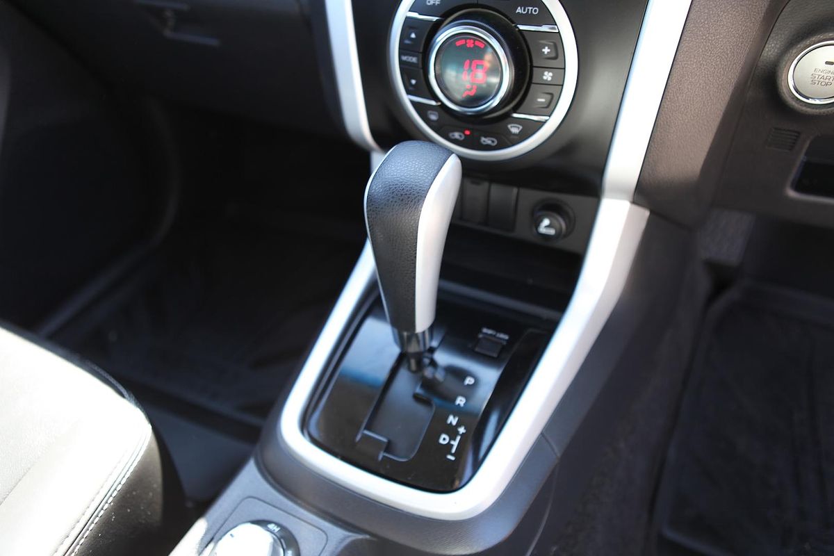 2020 Isuzu MU-X LS-T