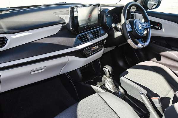 2025 Suzuki Swift Hybrid Plus UZ