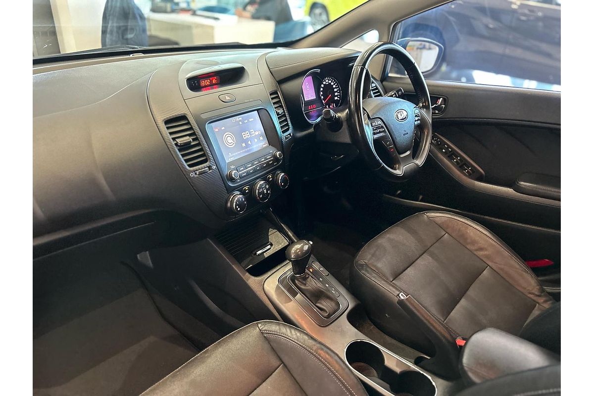 2015 Kia Cerato Si YD