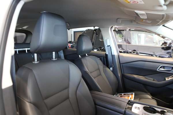 2024 Nissan X-TRAIL N-TREK T33