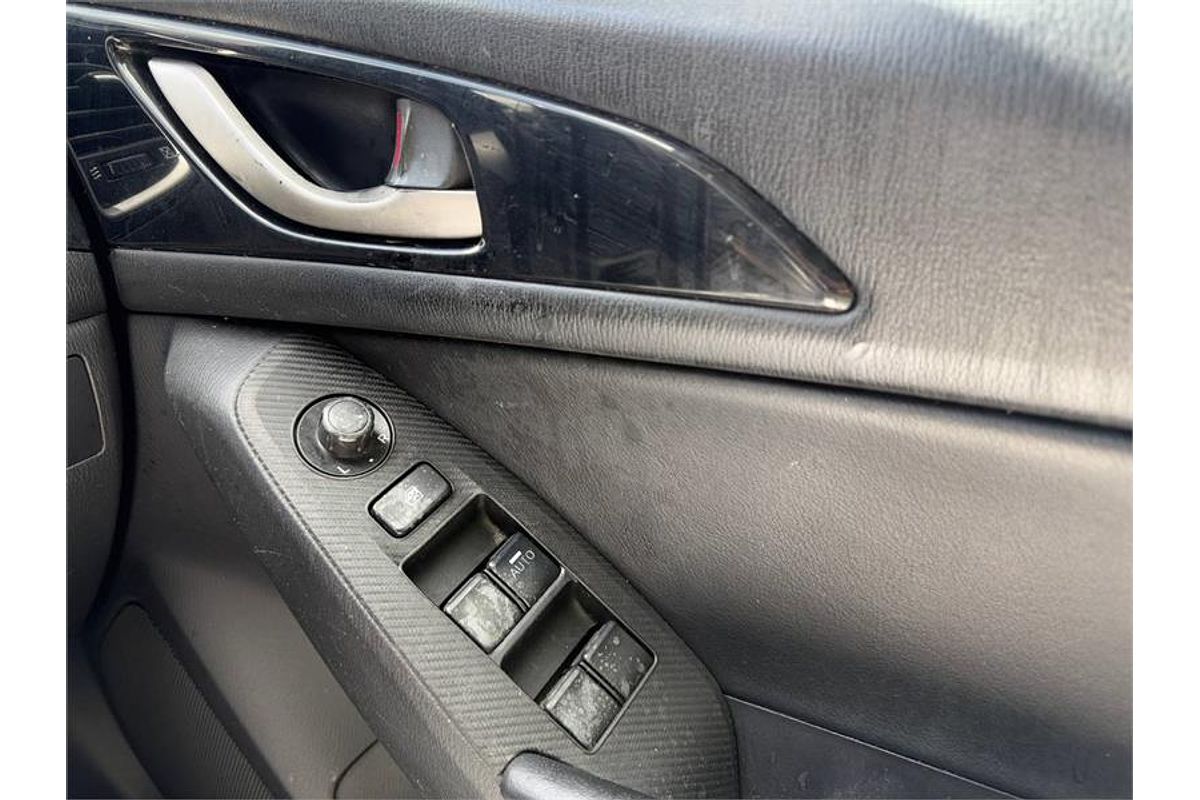 2013 Mazda MAZDA3 TOURING BM