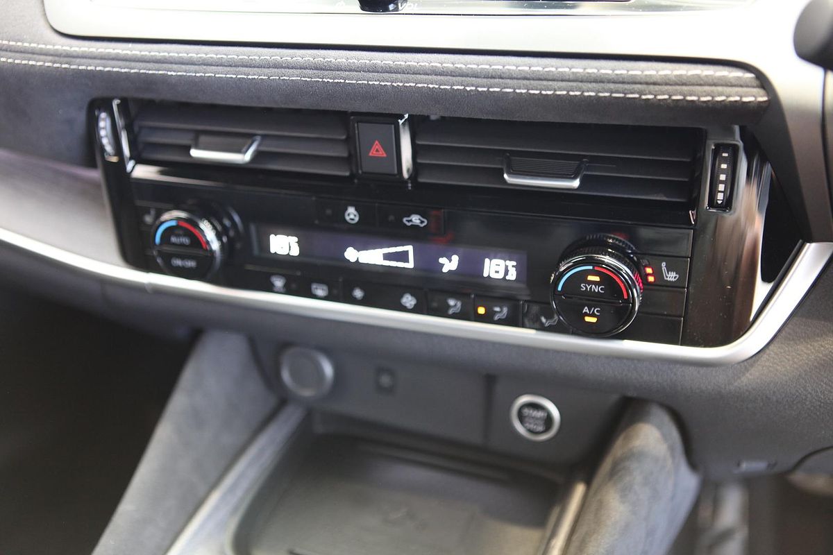2025 Nissan QASHQAI Ti-L J12