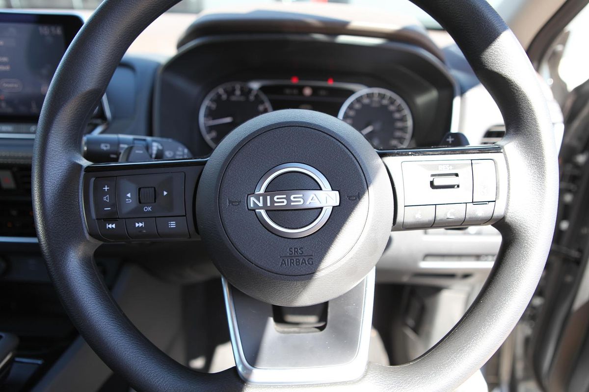 2024 Nissan X-TRAIL ST T33