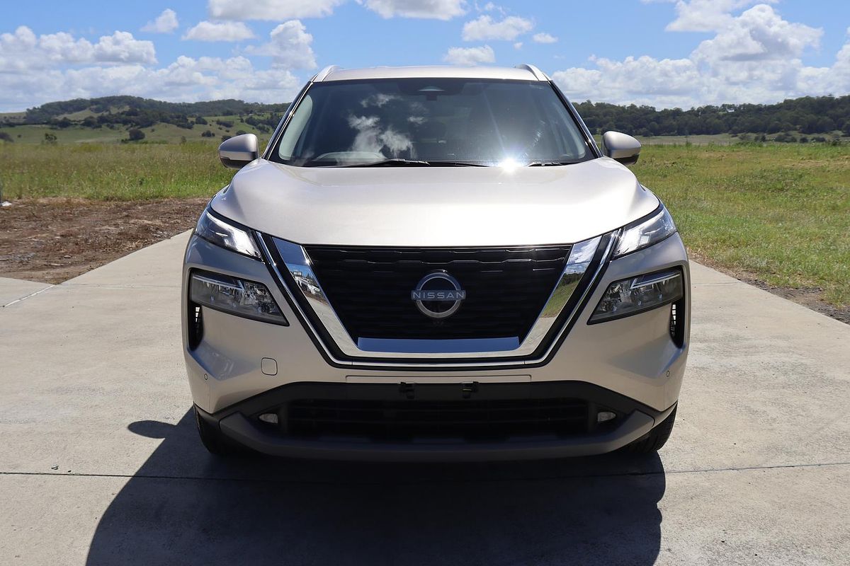 2024 Nissan X-TRAIL ST-L T33