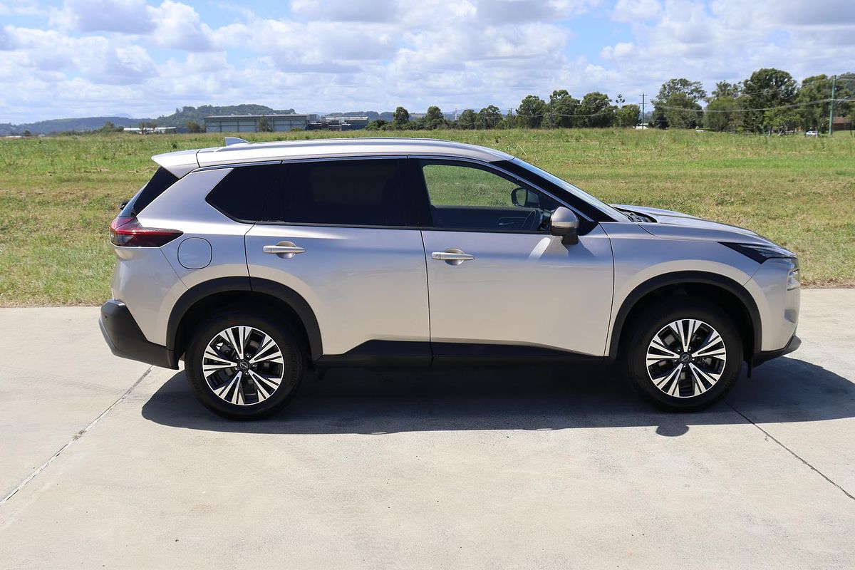 2024 Nissan X-TRAIL ST-L T33