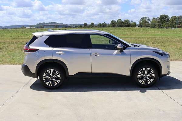 2024 Nissan X-TRAIL ST-L T33
