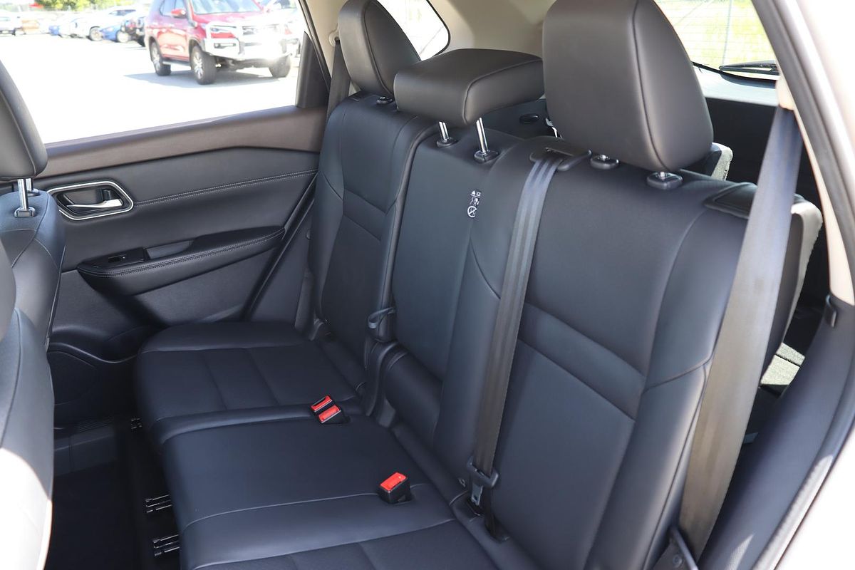 2024 Nissan X-TRAIL ST-L T33