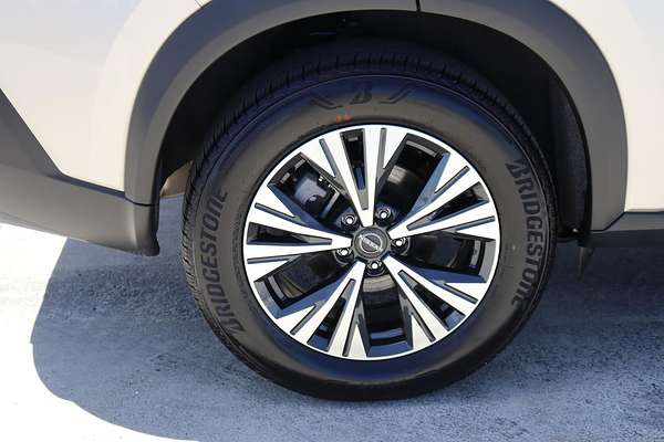 2024 Nissan X-TRAIL ST-L T33