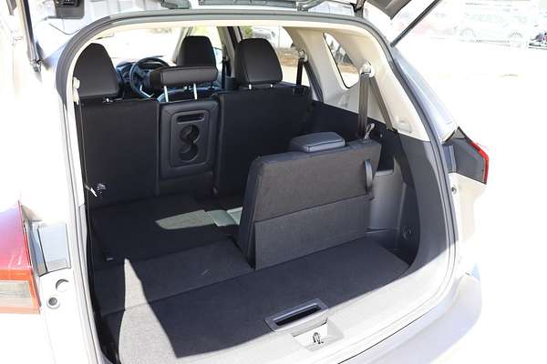 2024 Nissan X-TRAIL ST-L T33