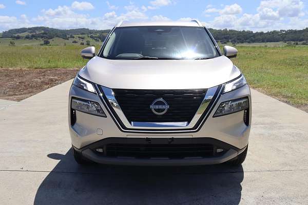 2024 Nissan X-TRAIL ST-L T33
