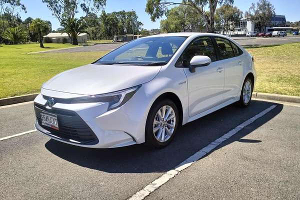 2023 Toyota Corolla Ascent Sport Hybrid ZWE219R