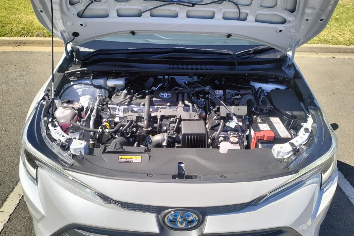 2023 Toyota Corolla Ascent Sport Hybrid ZWE219R