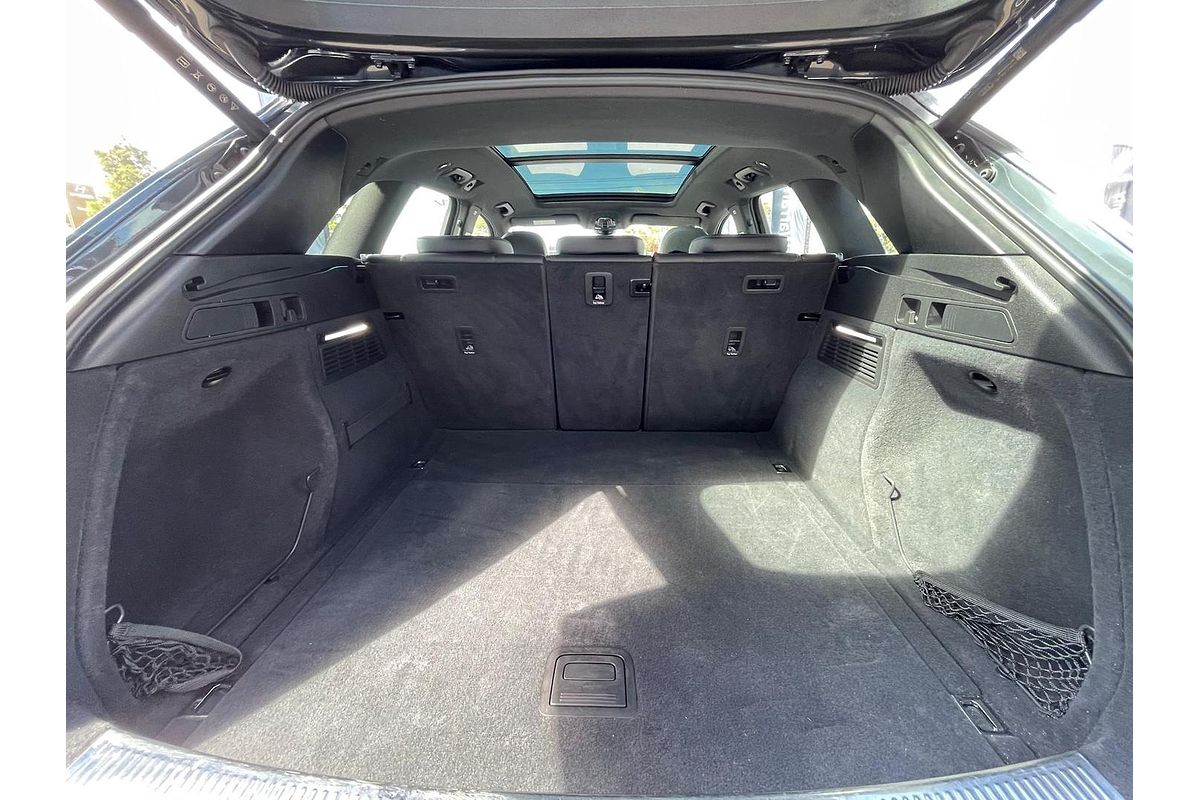 2023 Audi Q5 40 TDI FY