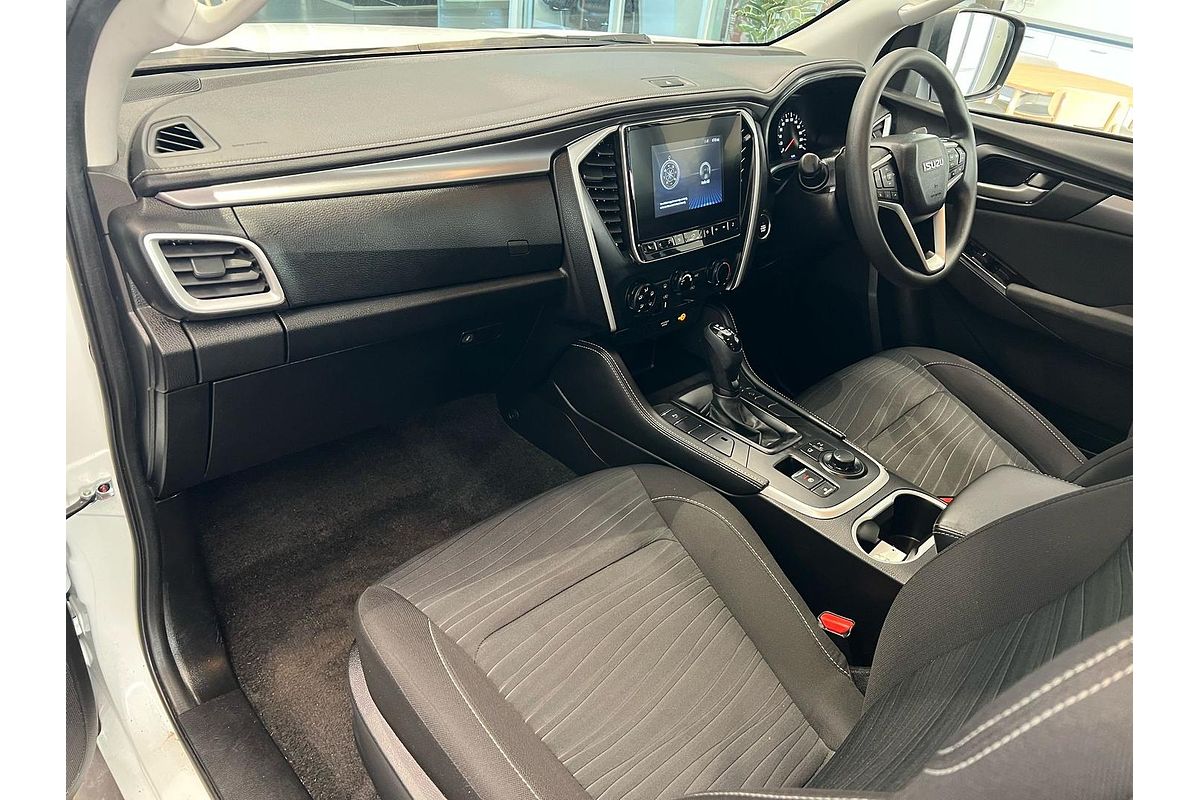 2024 Isuzu MU-X LS-M
