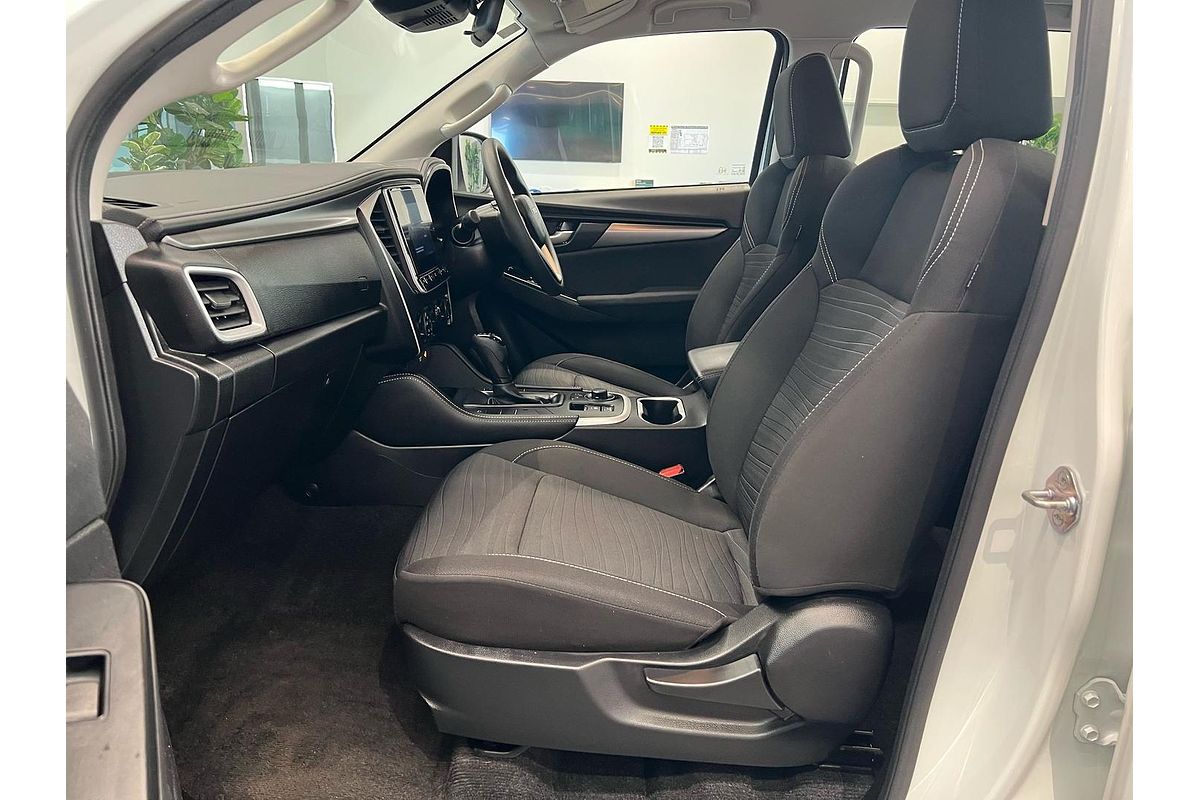2024 Isuzu MU-X LS-M