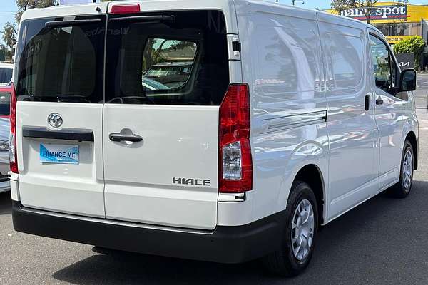 2024 Toyota Hiace GDH300R LWB