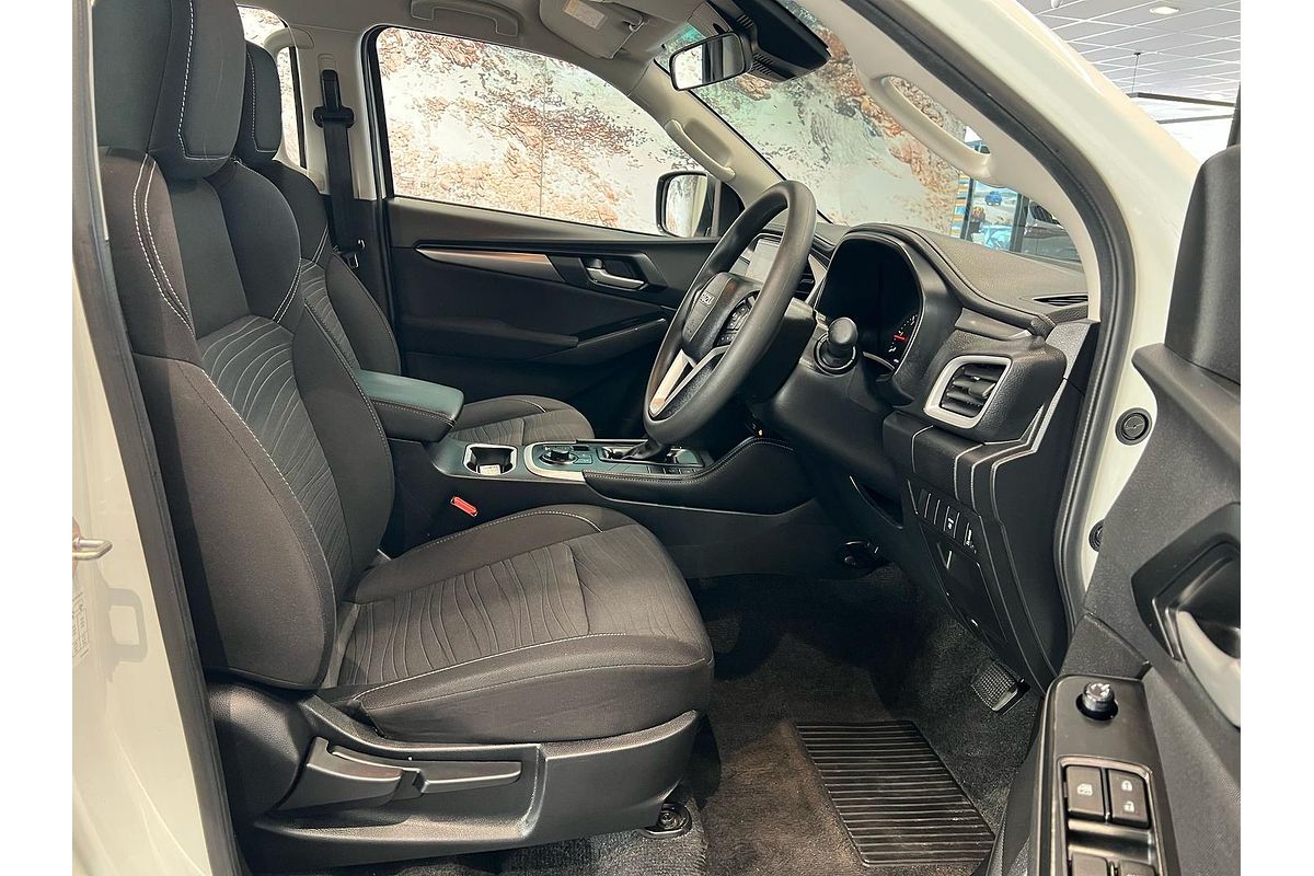 2024 Isuzu MU-X LS-M
