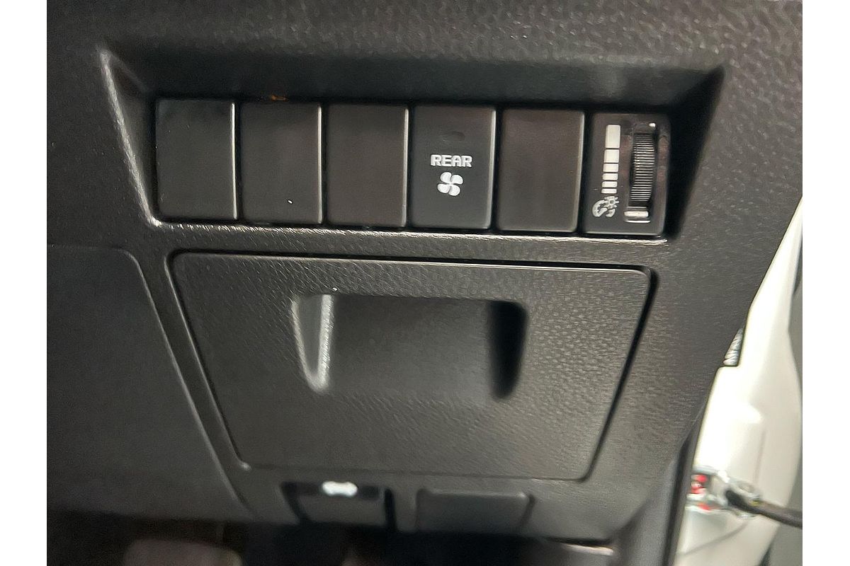2024 Isuzu MU-X LS-M