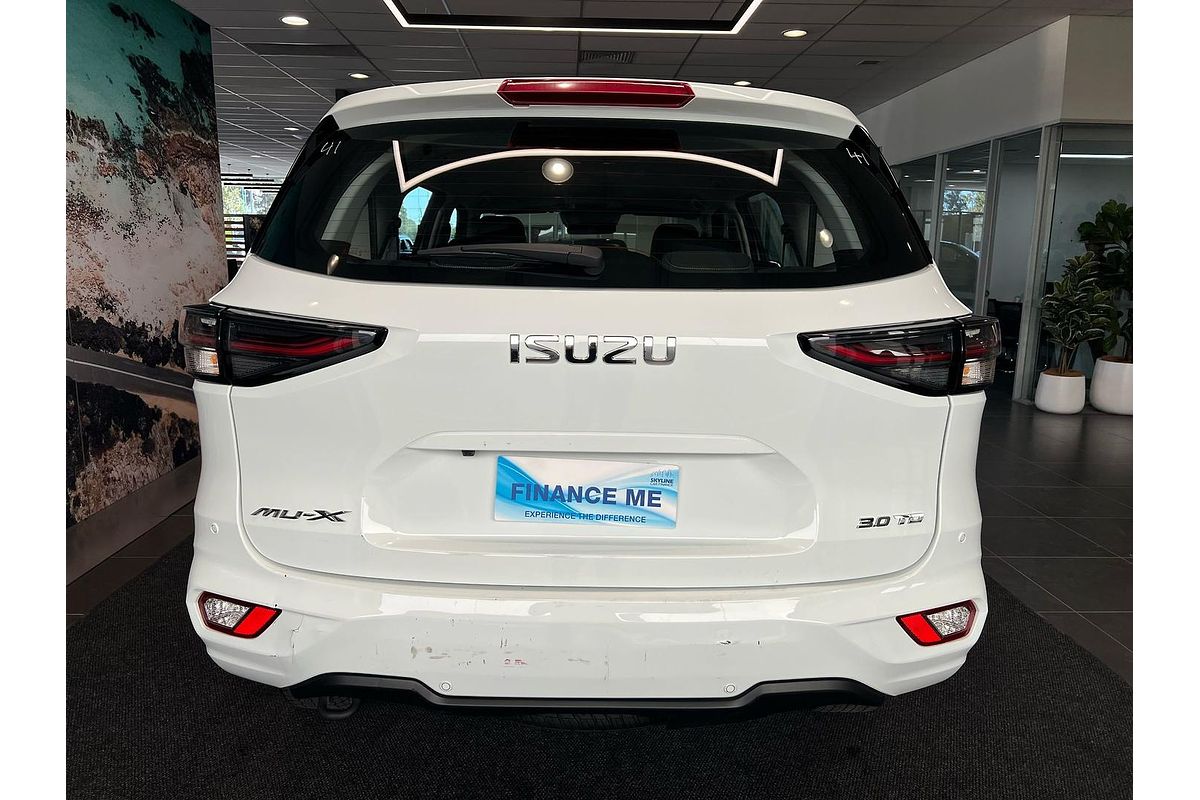 2024 Isuzu MU-X LS-M