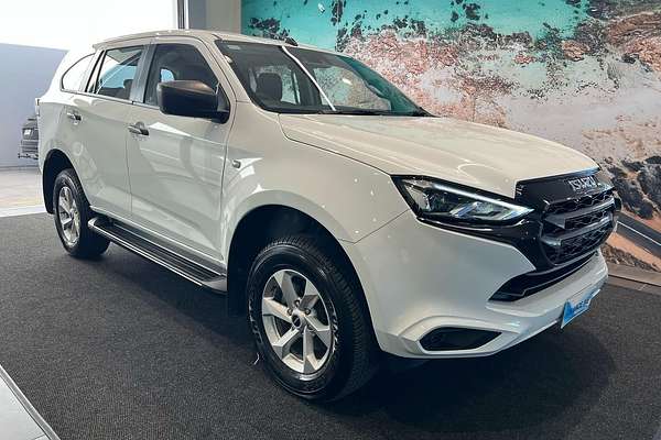 2024 Isuzu MU-X LS-M