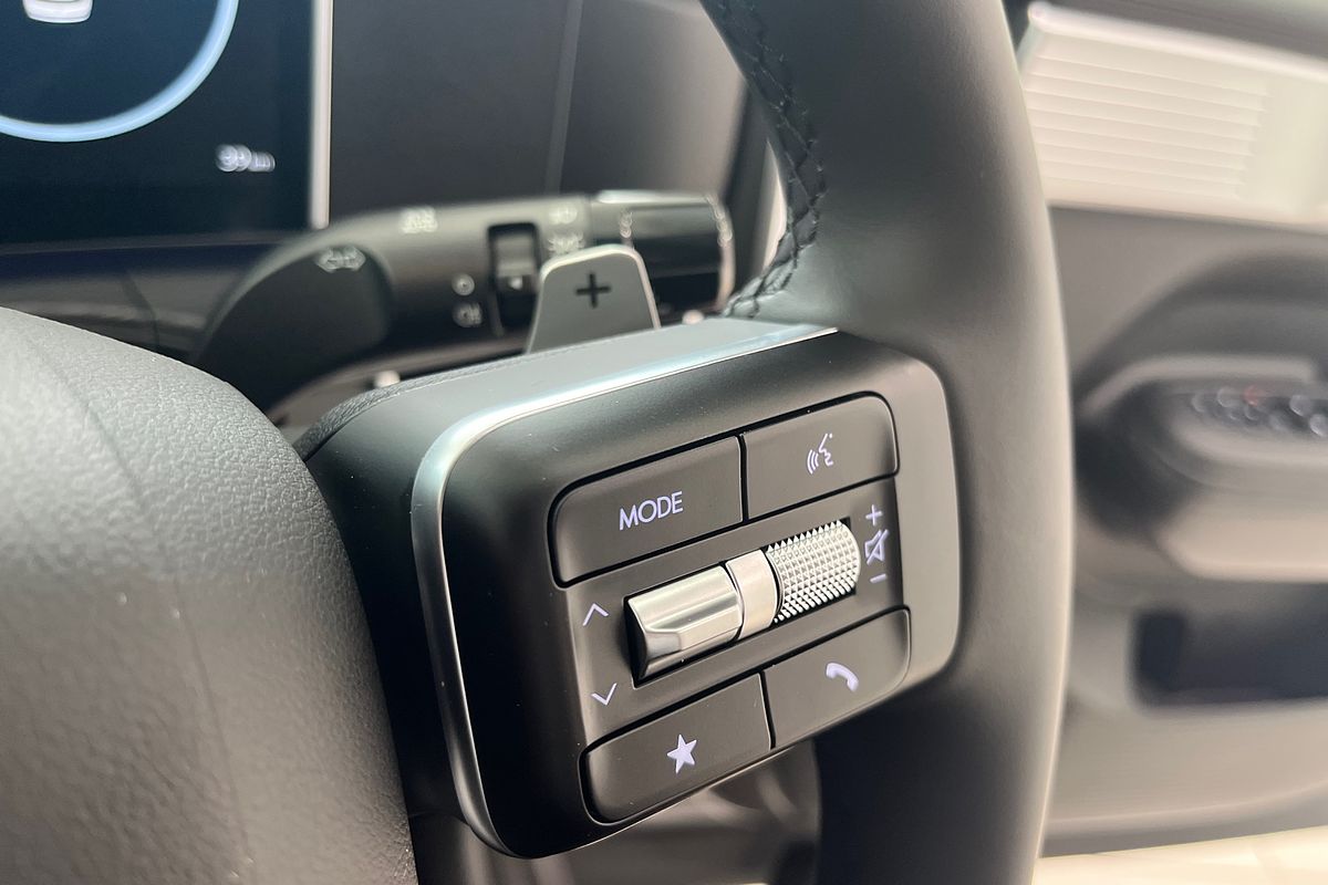 2024 Hyundai Santa Fe Elite MX5.V1