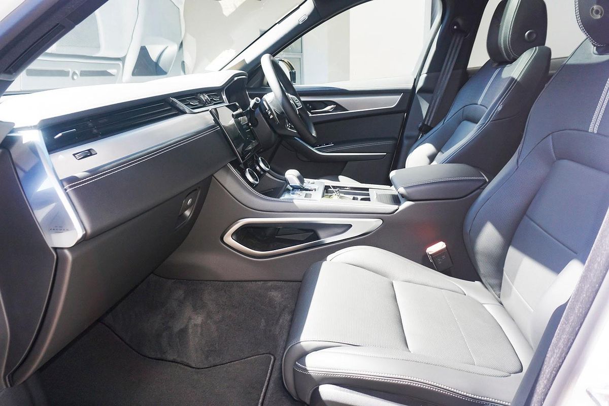 2025 Jaguar F-PACE PHEV P400e R-Dynamic SE 90th Anniversary Edition X761