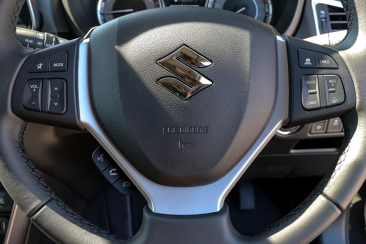 2025 Suzuki S-Cross Plus JYB