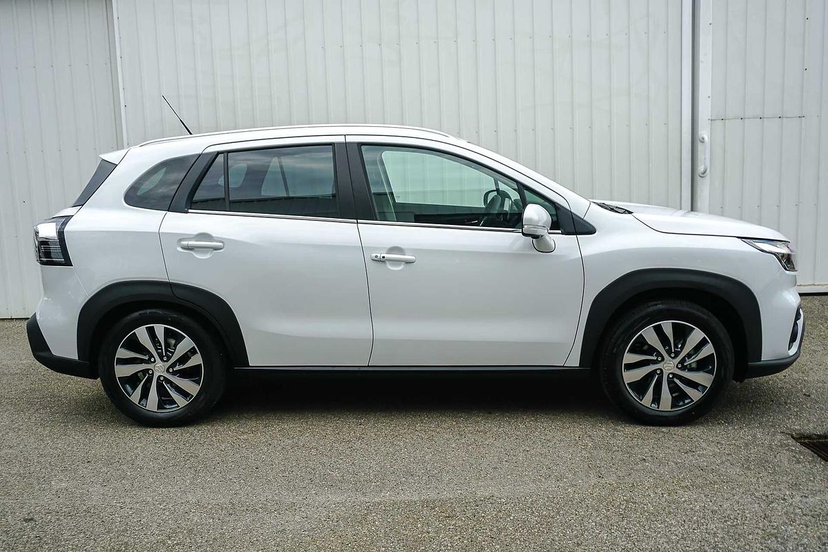 2025 Suzuki S-Cross Plus JYB