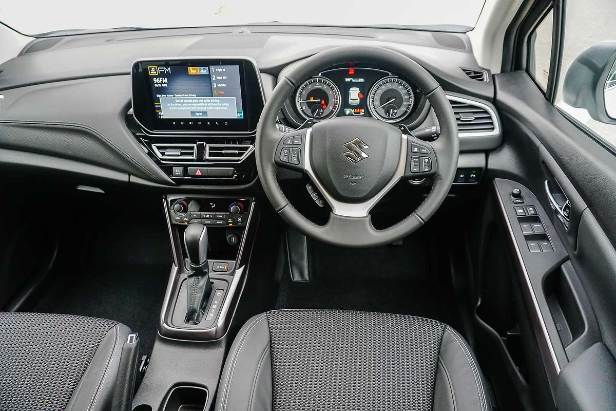 2025 Suzuki S-Cross Plus JYB