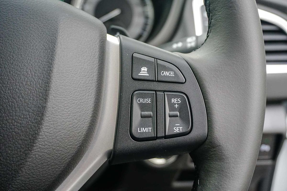 2025 Suzuki S-Cross Plus JYB