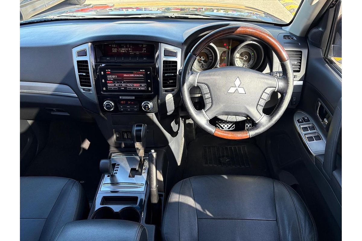 2016 Mitsubishi Pajero Exceed NX