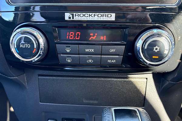 2016 Mitsubishi Pajero Exceed NX