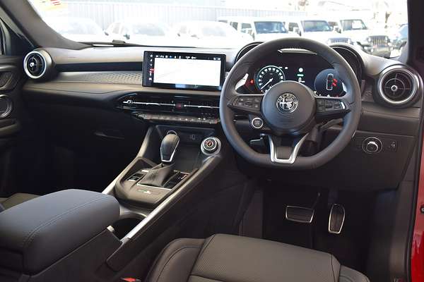 2023 Alfa Romeo Tonale Veloce Plug-In Hybrid