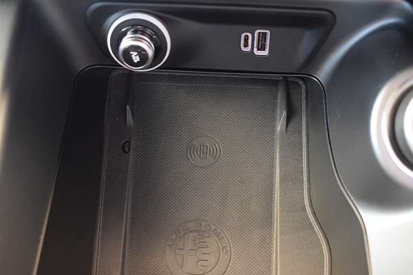 2023 Alfa Romeo Tonale Veloce Plug-In Hybrid