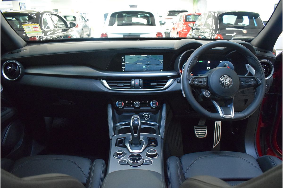 2023 Alfa Romeo Stelvio Veloce Series 4