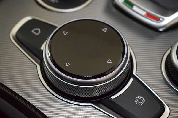 2023 Alfa Romeo Stelvio Veloce Series 4