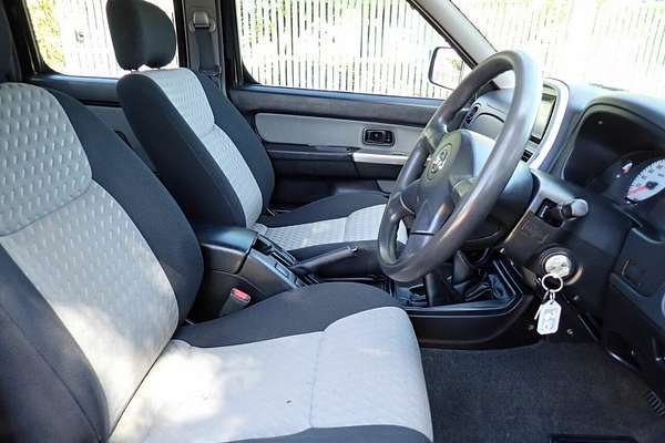 2010 Nissan Navara ST-R (4x4) D22 MY08 4X4