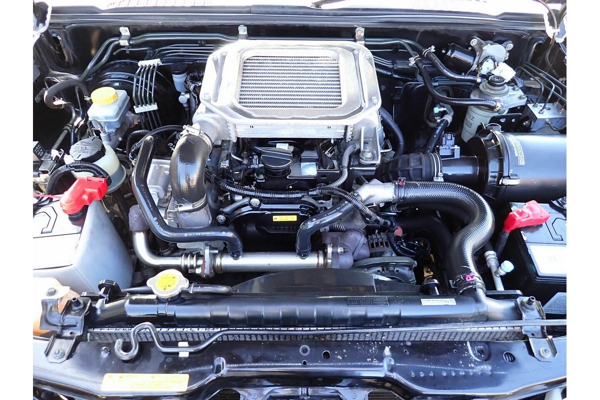 2010 Nissan Navara ST-R (4x4) D22 MY08 4X4