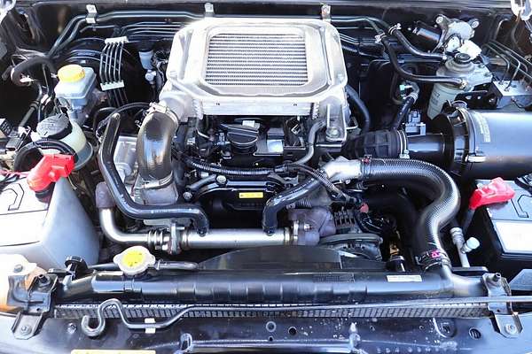 2010 Nissan Navara ST-R (4x4) D22 MY08 4X4