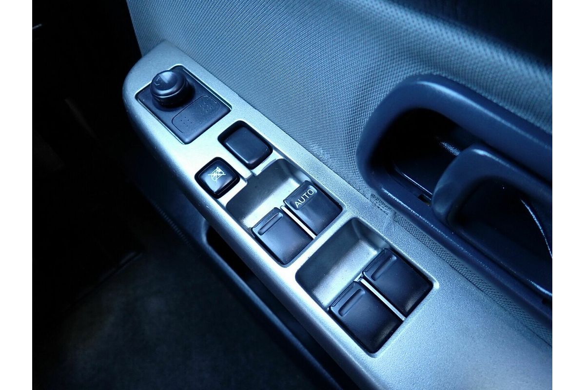 2010 Nissan Navara ST-R (4x4) D22 MY08 4X4