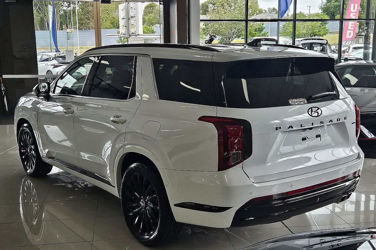 2024 Hyundai Palisade Calligraphy Black Ink LX2.V5